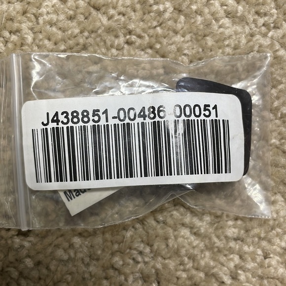 NWT ring - Picture 5 of 6